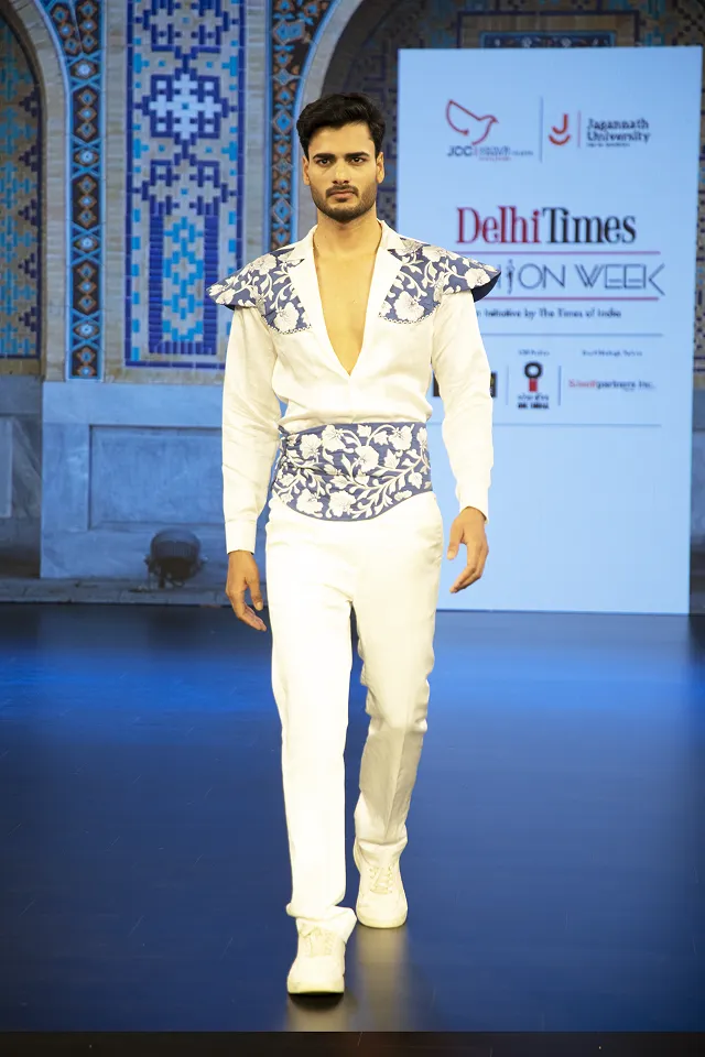 fashion show 2024